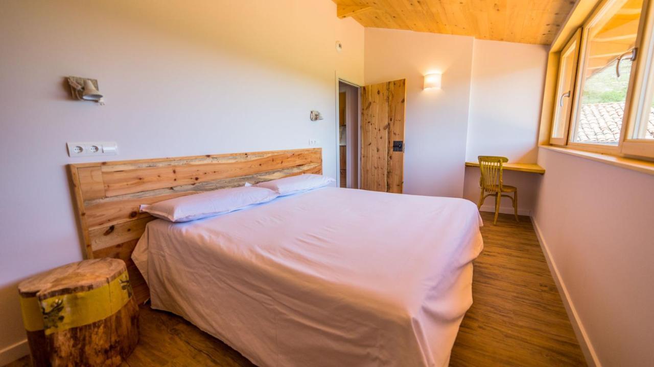 Eco-Apartaments Cal Rossa De Taus Buitenkant foto